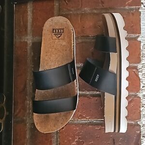 Reef Cushion Vista Hi Sandals